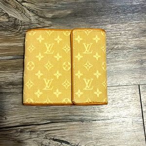 Louis Vuitton woman wallet